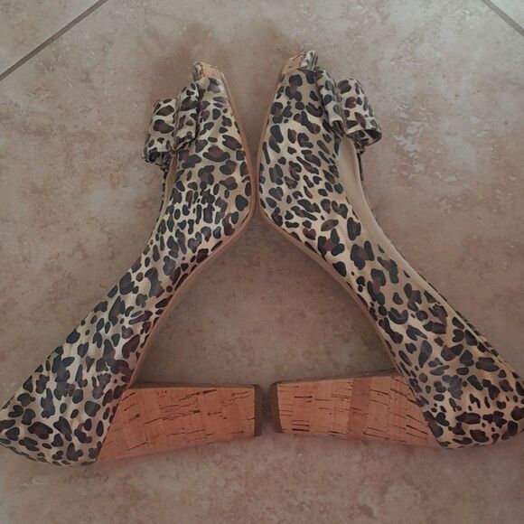 Franco Sarto Vice, Animal Print platform, High Chunk Heel, Peep Toe Shoes - Picture 3 of 12